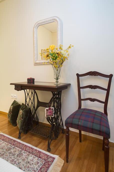 Top-Rated 1-Bedroom Apartment In The Heart Of Atény Exteriér fotografie
