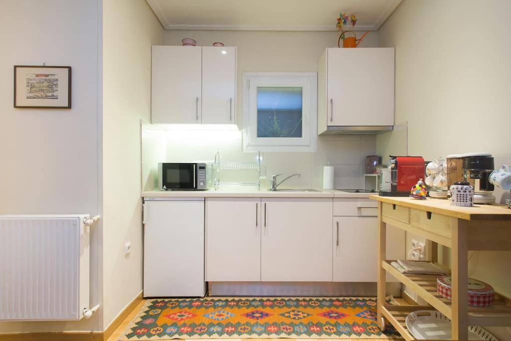 Top-Rated 1-Bedroom Apartment In The Heart Of Atény Exteriér fotografie